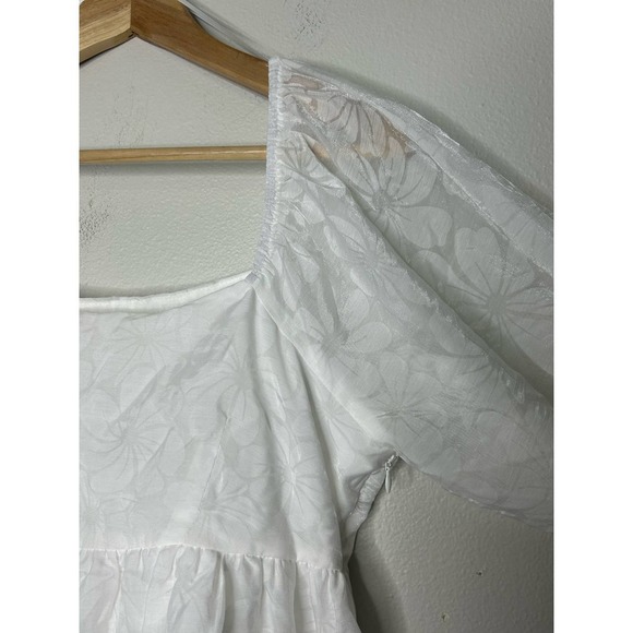 Altar'd State‎ White Floral Babdydoll Dress Large - Picture 3 of 9